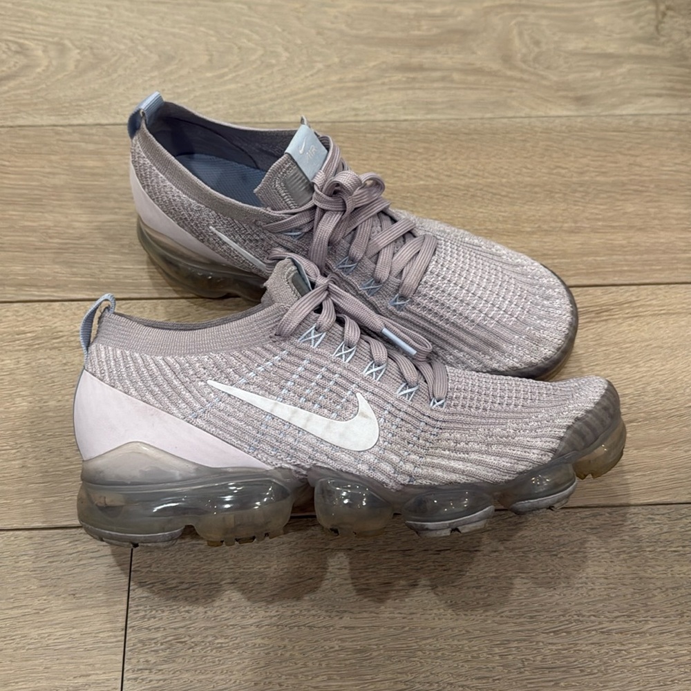 Nike air vapormax shoes